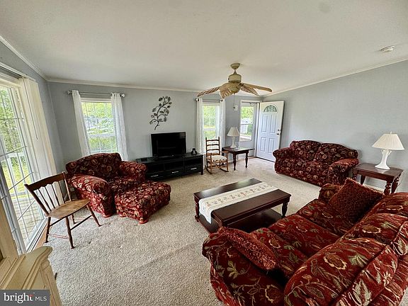 5th image of 37812 Swann Dr