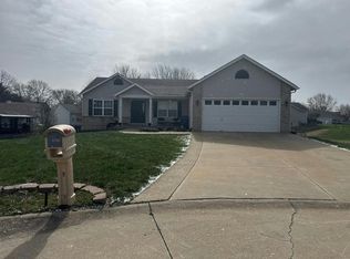 609 Northview Ct, Wentzville, MO 63385