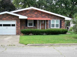 410 N 12th Ave, Canton, IL 61520