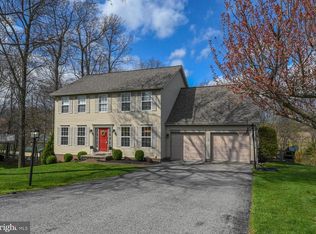 238 Jenny Ln, Stewartstown, PA 17363