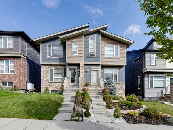 38 S Sage Bluff Gate NW, Calgary, AB T3R 0Y9