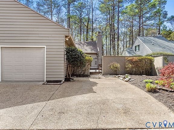3rd image of 4714 Five Springs Ct