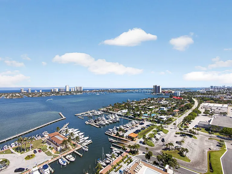 220 Lake Shore Dr #1907 — Photo 1