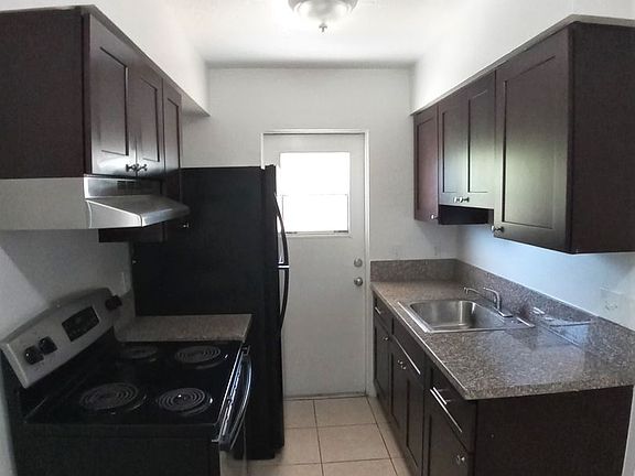 4th image of 1061 NE 23rd Ter APT 6