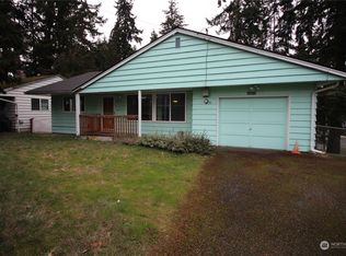 23813 100th Ave W, Edmonds, WA 98020