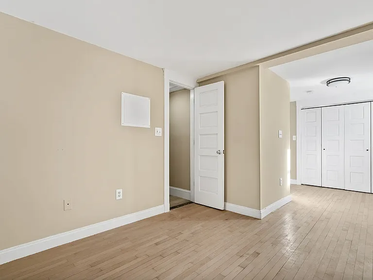 10 Green St #4J — Photo 14