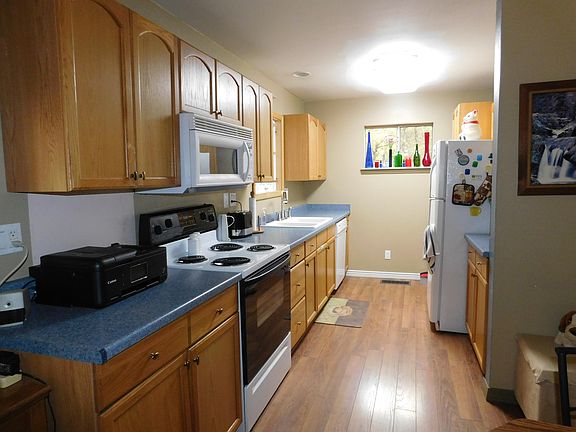 4th image of 1211 N Ponderosa Cir