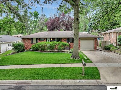 629 Sierra Dr, Lincoln, NE, 68505