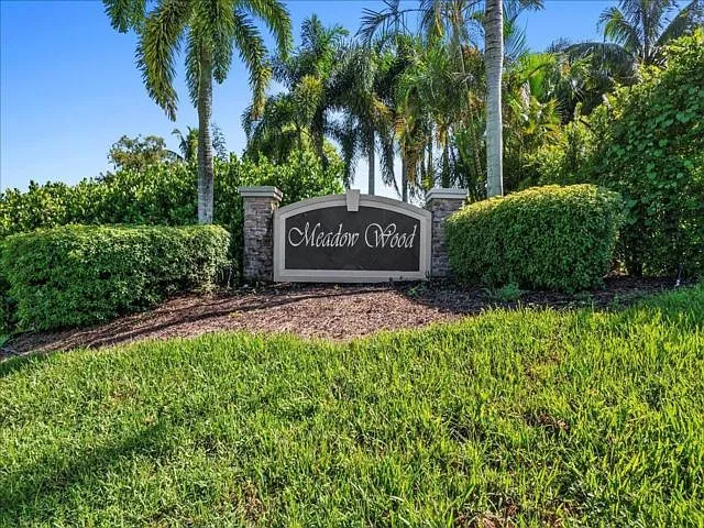 15575 Woodmar Ct — Photo 20