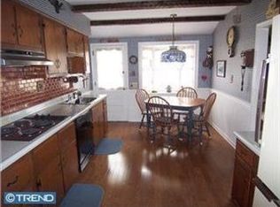 708 Hilltop Rd, Cinnaminson, NJ 08077