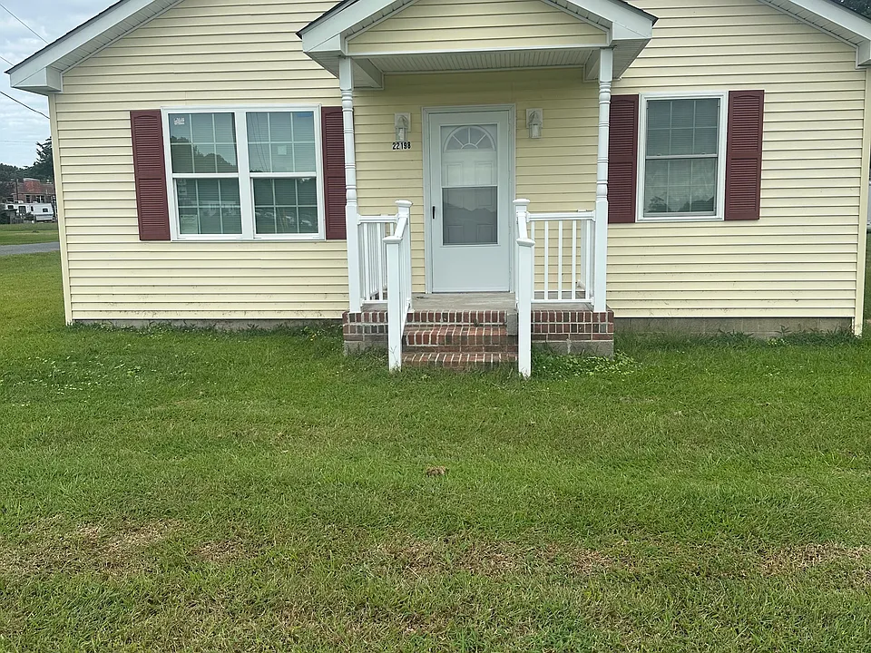 24488 Tyler Ln