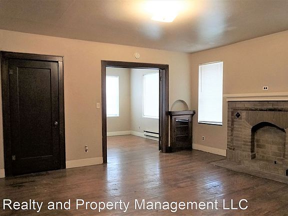 2nd image of 3400 N Robinson Ave #3452223