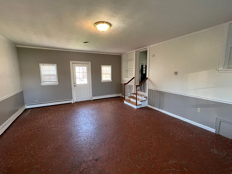 1302 Penley Blvd — Photo 6