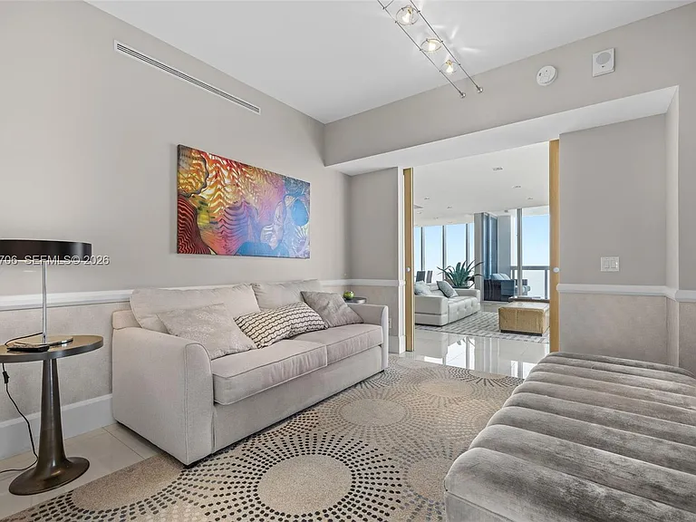 6899 Collins Ave #2708 — Photo 20