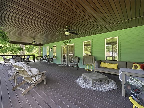 3rd image of 2140 Trout Island Rd
