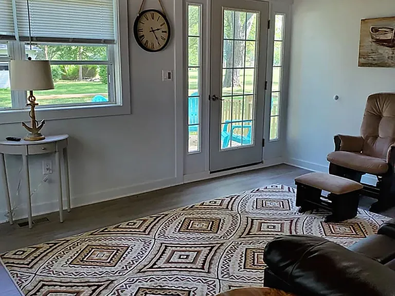 7281 Lake Rd #5 — Photo 4