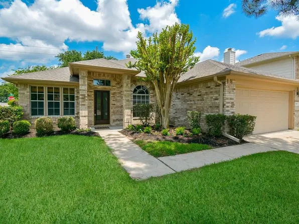 17014 Fairway Glen Ln, Sugar Land, TX 77498
