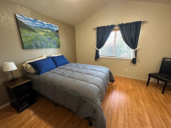 2nd image of 5738 Vermillion Bluffs Dr