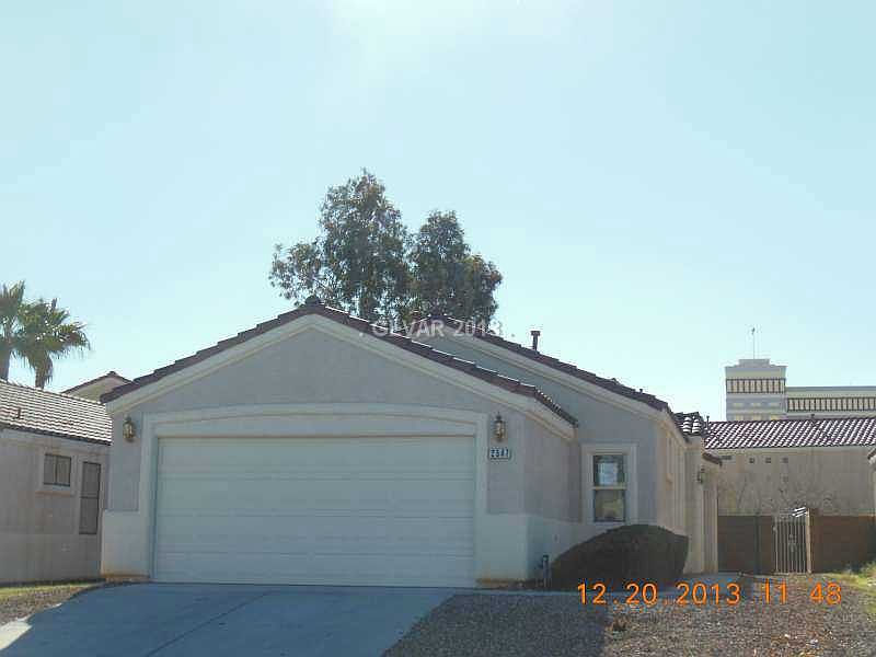 1st image of 2547 W Richmar Ave