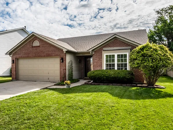 7061 N Lyndhurst Xing, McCordsville, IN 46055