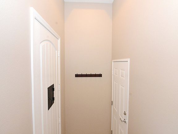 3rd image of 28479 Herrera St