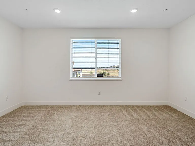 3363 Apollo Ct — Photo 22