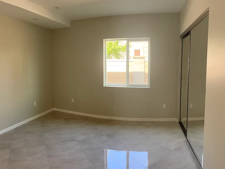 13354 1/2 Reedley St — Photo 9
