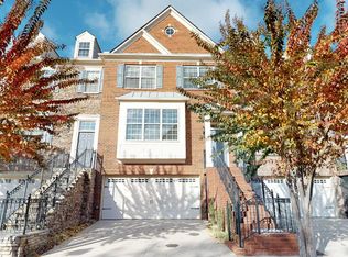 4012 Manchester Cir, Roswell, GA 30075