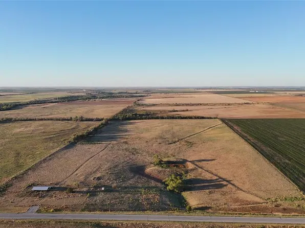 5110 State Highway 9, Carnegie, OK 73015