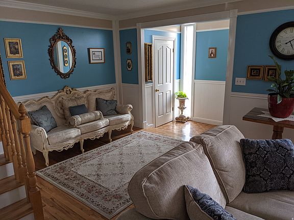 5th image of 765 E Three Fountains Cir Unit 28