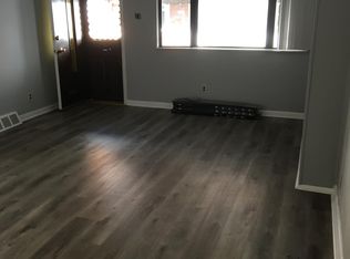 2427 S Watts St, Philadelphia, PA 19148