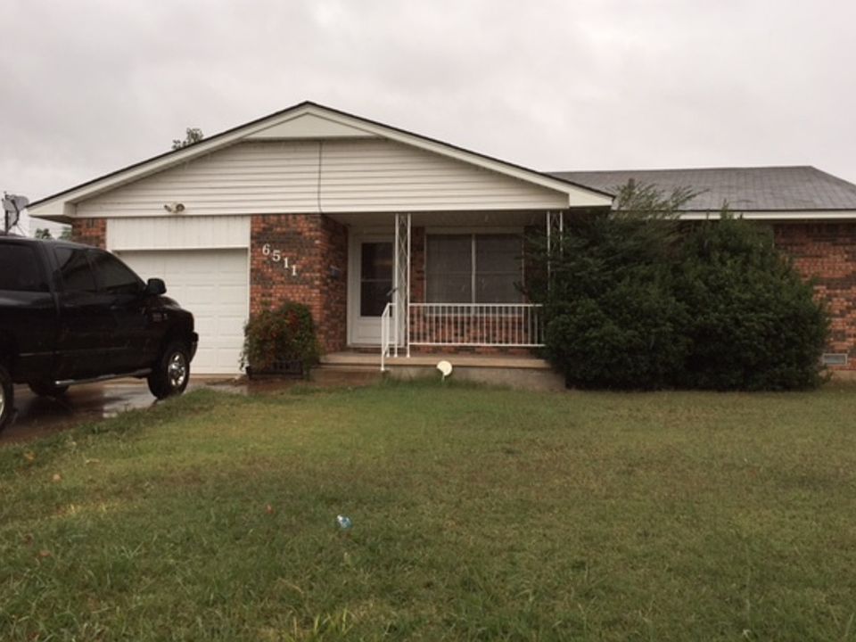 1st image of 6511 NW Columbia Ave
