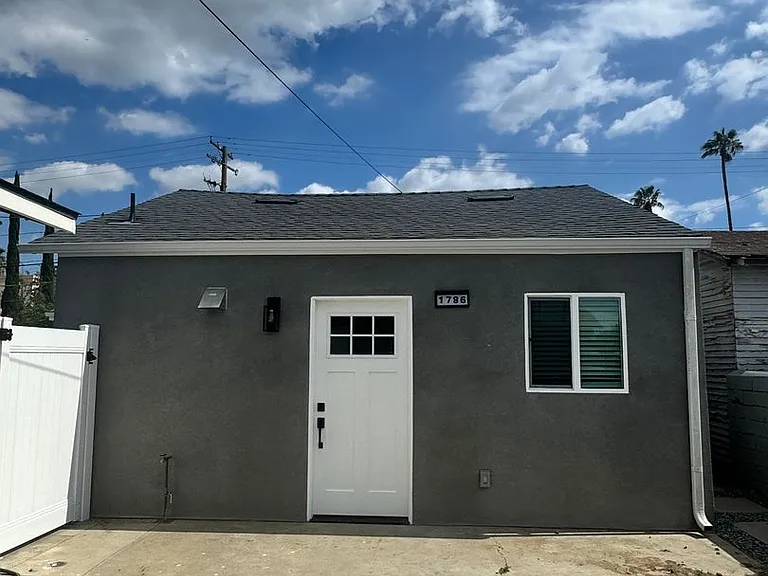 1784-96 7th/3732-34 Mesa — Photo 1