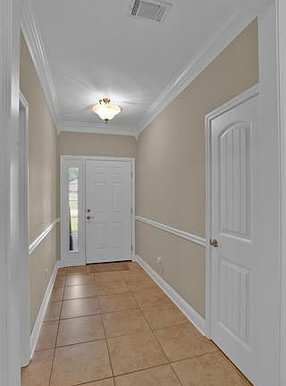 4th image of 1703 Hassell Dr