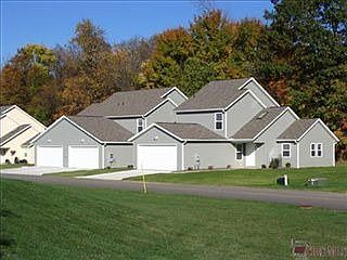 2nd image of 4249 Pine Dr