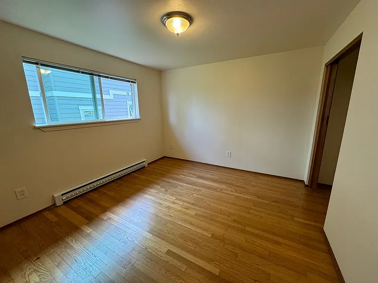 Dolores Manor Apartments — Photo 62