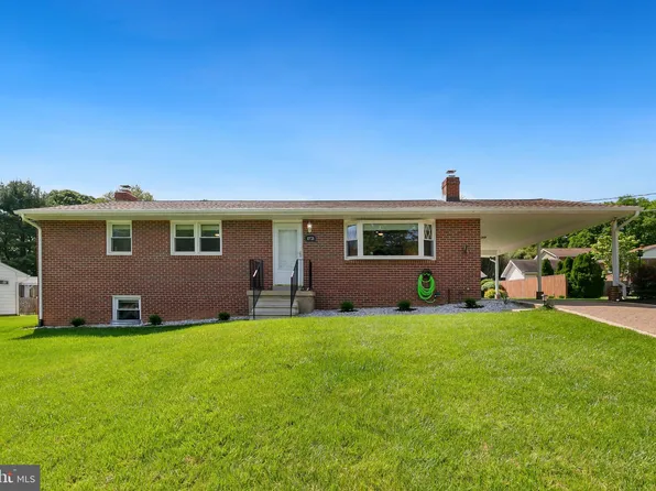 10725 E Crestview Ln, Laurel, MD 20723