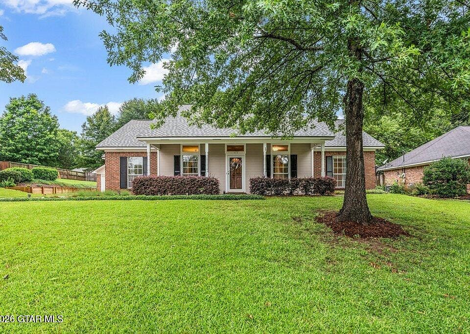 1st image of 113 Oakridge St