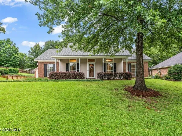 113 Oakridge St, Starkville, MS 39759