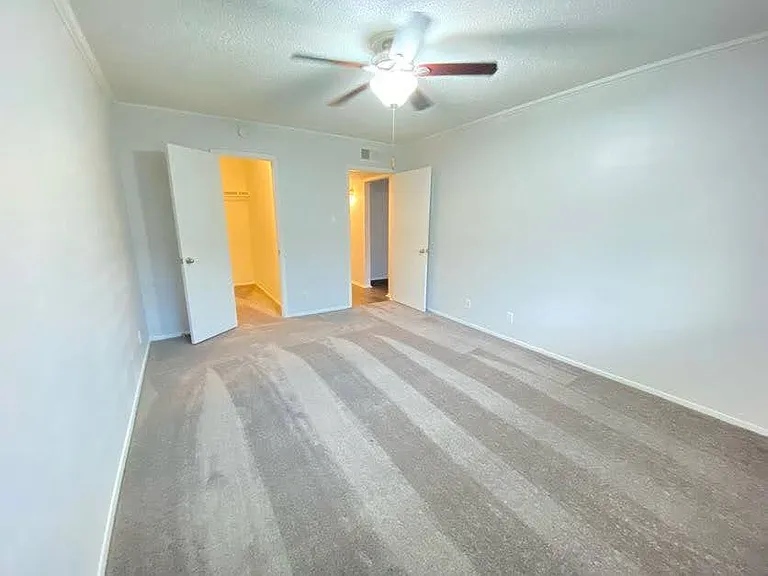 Juniper Springs Apartments — Photo 147