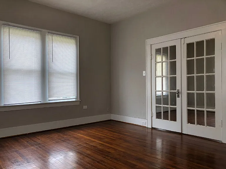 1132 W Cavalcade St — Photo 13