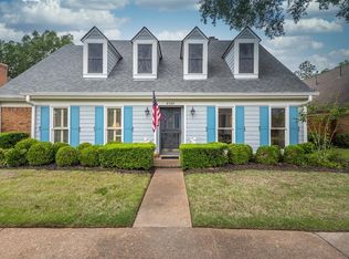 8388 E Wicklow Way, Germantown, TN 38139
