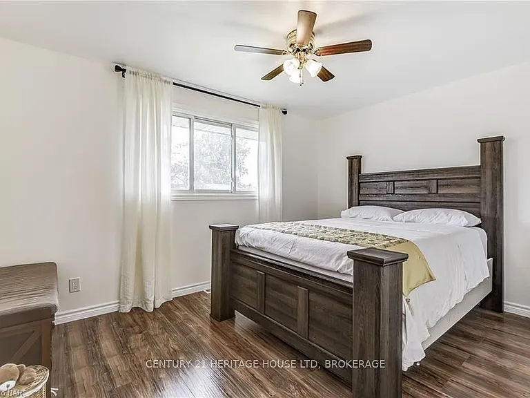 10 Madison St — Photo 17