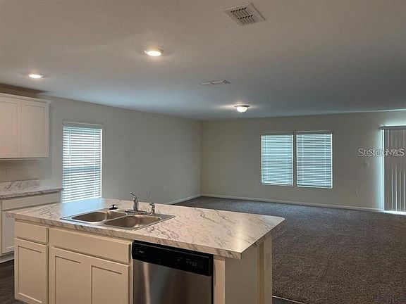 4th image of 7 Reybell Ln