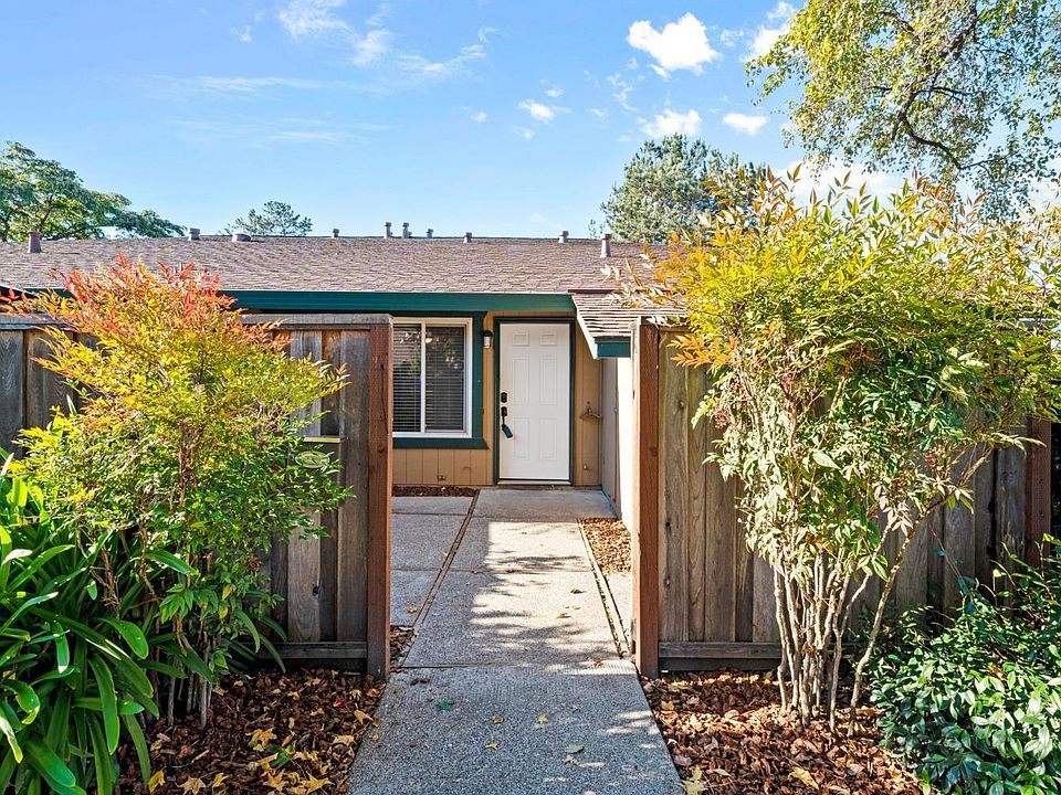1st image of 313 Lincoln Avenue