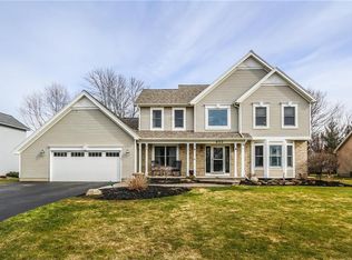 853 Macintosh Dr, Rochester, NY 14626