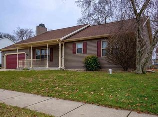 50621 Yorkview Dr, Granger, IN