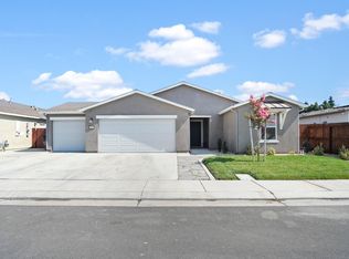 12093 Edgewood St, Waterford, CA