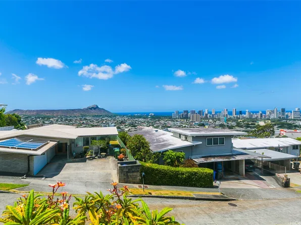 1434 Kalaepohaku St, Honolulu, HI 96816