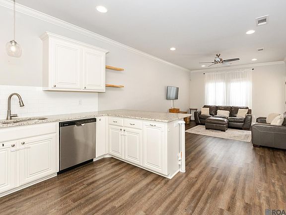 5th image of 9017 Lockhart Rd Unit 1-C